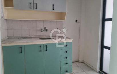 KARŞIYAKA  TERSANE MAHALLESİNDE SATILIK 3+1 DAİRE