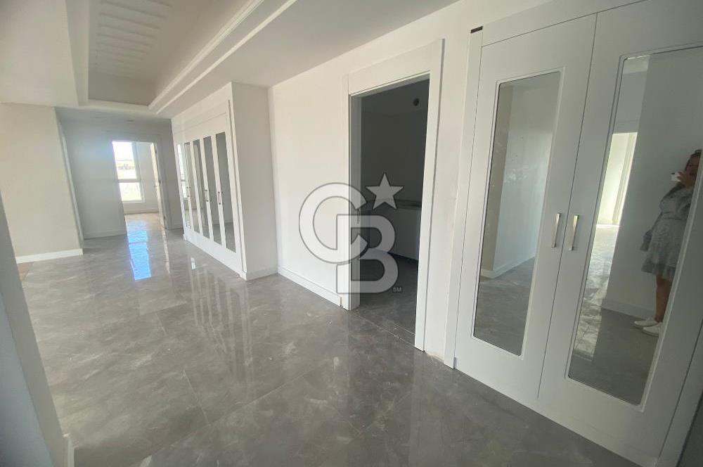 İncek Faras Panorama Sitesi'nde Manzaralı Kiralık 4+1 Daire