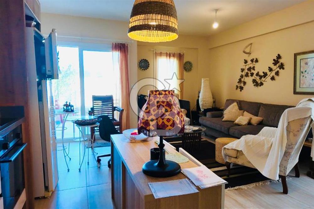 FOÇA FOTAŞ TATİL KÖYÜ BAHÇE KULLANIM ALANI GENİŞ SATILIK DAİRE