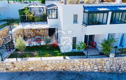 FOÇA FOTAŞ TATİL KÖYÜ BAHÇE KULLANIM ALANI GENİŞ SATILIK DAİRE