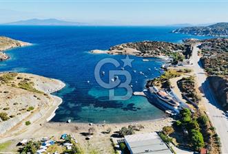 FOÇA FOTAŞ TATİL KÖYÜ BAHÇE KULLANIM ALANI GENİŞ SATILIK DAİRE