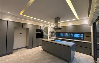 Sasalı 5+1 Müstakil Havuzlu Satılık Villa
