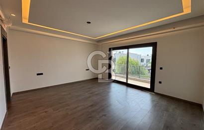 Sasalı 5+1 Müstakil Havuzlu Satılık Villa