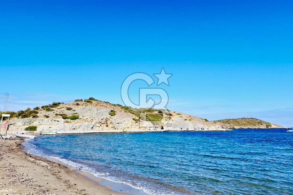 FOÇA FOTAŞ TATİL KÖYÜ BAHÇE KULLANIM ALANI GENİŞ SATILIK DAİRE