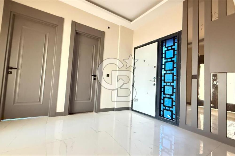 ALACAATLI'DA 5+1 PANORAMİK MANZARALI LÜKS YAPILI SATILIK VİLLA