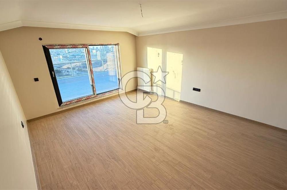 ALACAATLI'DA 5+1 PANORAMİK MANZARALI LÜKS YAPILI SATILIK VİLLA