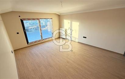 ALACAATLI'DA 5+1 PANORAMİK MANZARALI LÜKS YAPILI SATILIK VİLLA