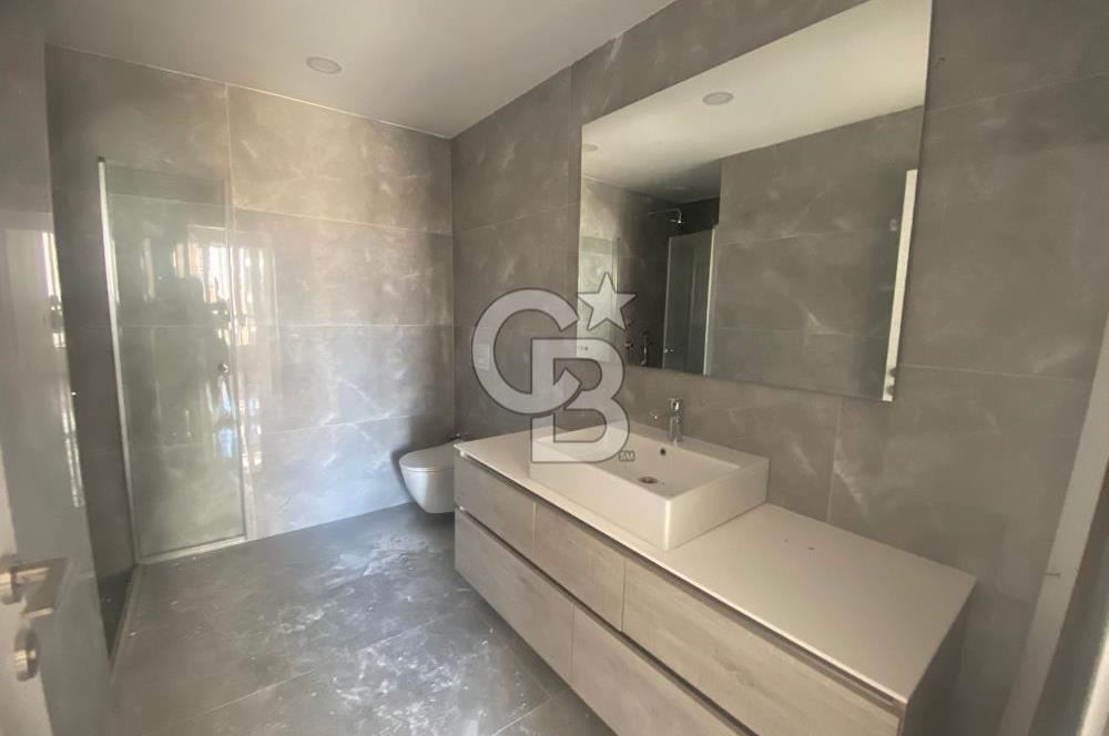 İncek Faras Panorama Sitesi'nde Manzaralı Kiralık 4+1 Daire