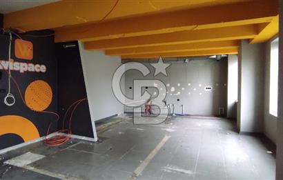 GÜMÜŞSUYU'NDA PRESTİJLİ LOKASYONDA KDV'li 236M2 KİRALIK OFİS