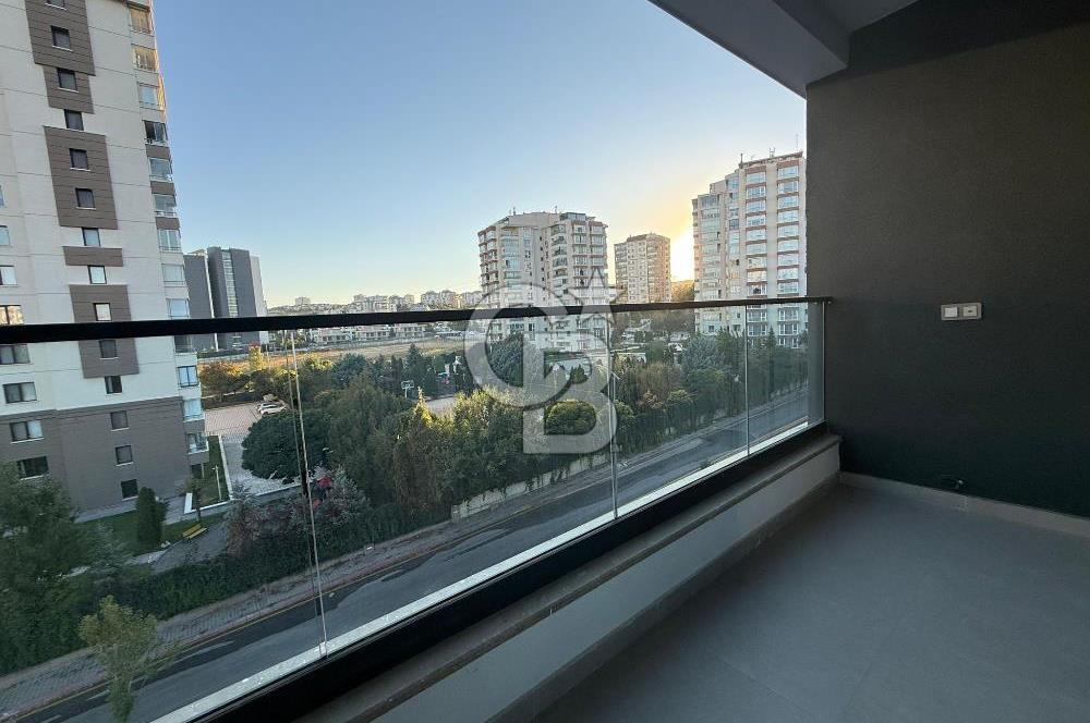 PARK CADDESİ ONYX ÇAYYOLU 2+1 KİRALIK EŞYALI BALKONLU KÖŞE DAİRE