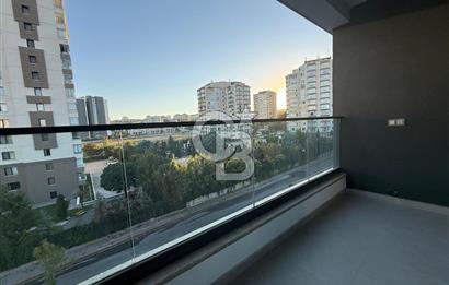 PARK CADDESİ ONYX ÇAYYOLU 2+1 KİRALIK EŞYALI BALKONLU KÖŞE DAİRE
