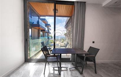 Bodrum Turgutreis’te Denize Sıfır 2+1 Kiralık Daire 