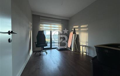 PARK CADDESİ ONYX ÇAYYOLU 2+1 KİRALIK EŞYALI BALKONLU KÖŞE DAİRE