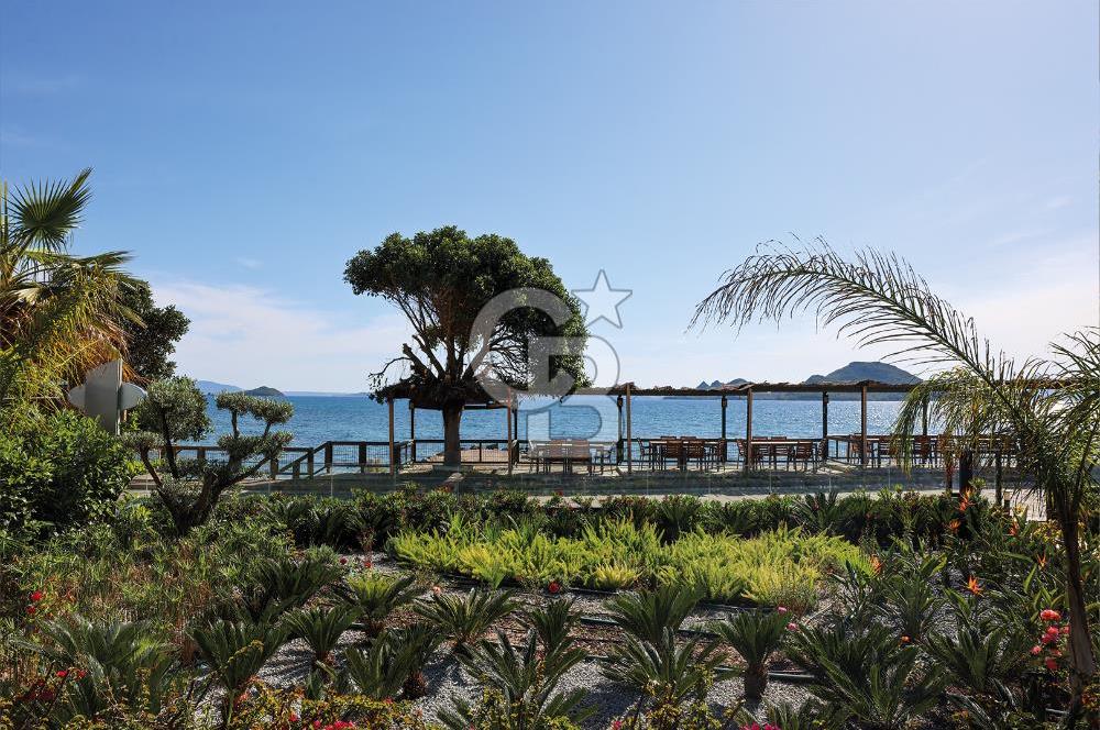 Bodrum Turgutreis’te Denize Sıfır 2+1 Kiralık Daire 