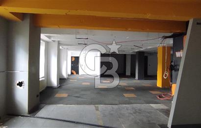 GÜMÜŞSUYU'NDA PRESTİJLİ LOKASYONDA KDV'li 236M2 KİRALIK OFİS