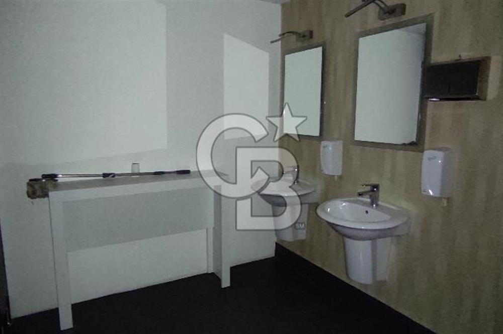 GÜMÜŞSUYU'NDA PRESTİJLİ LOKASYONDA KDV'li 236M2 KİRALIK OFİS