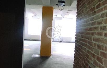 GÜMÜŞSUYU'NDA PRESTİJLİ LOKASYONDA KDV'li 236M2 KİRALIK OFİS