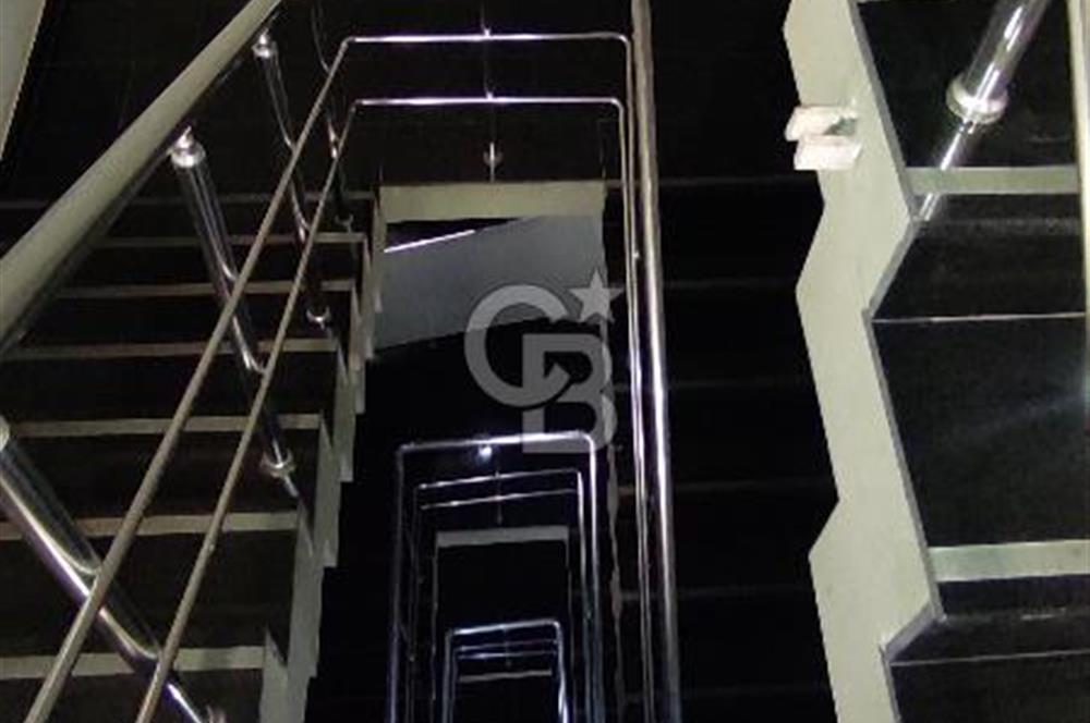 GÜMÜŞSUYU'NDA PRESTİJLİ LOKASYONDA KDV'li 236M2 KİRALIK OFİS