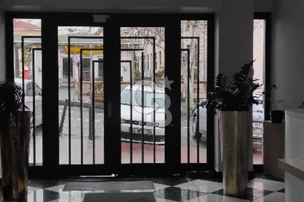 GÜMÜŞSUYU CADDE ÜZERİ PRESTİJLİ LOKASYONDA KDV' li 492 M2 KİRALIK OFİS
