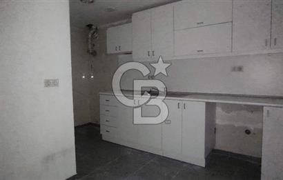 GÜMÜŞSUYU CADDE ÜZERİ PRESTİJLİ LOKASYONDA KDV' li 492 M2 KİRALIK OFİS