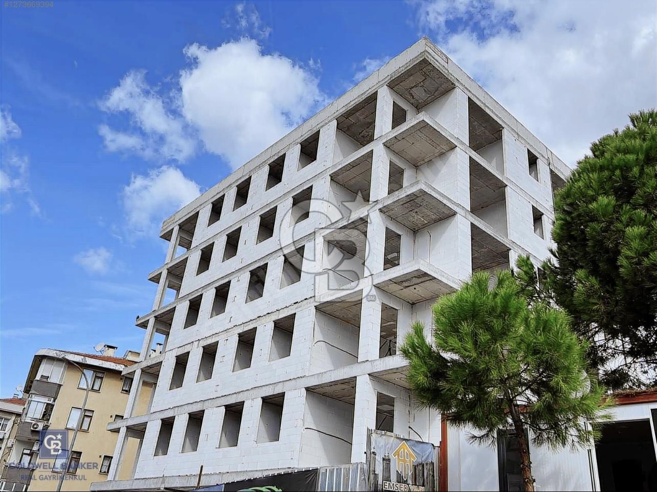 AKASYA AVM'YE YÜRÜME MESAFESİNDE SATILIK 3+1