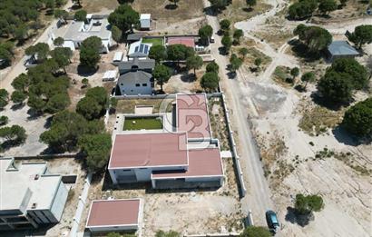İzmir Menderes Küner'de Natamam Müstakil Ev ve 2000m2 Arsa