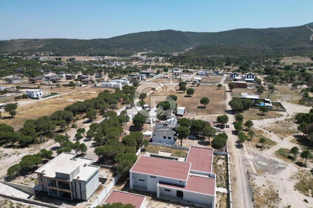 İzmir Menderes Küner'de Natamam Müstakil Ev ve 2000m2 Arsa