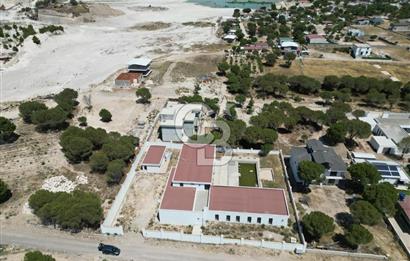İzmir Menderes Küner'de Natamam Müstakil Ev ve 2000m2 Arsa