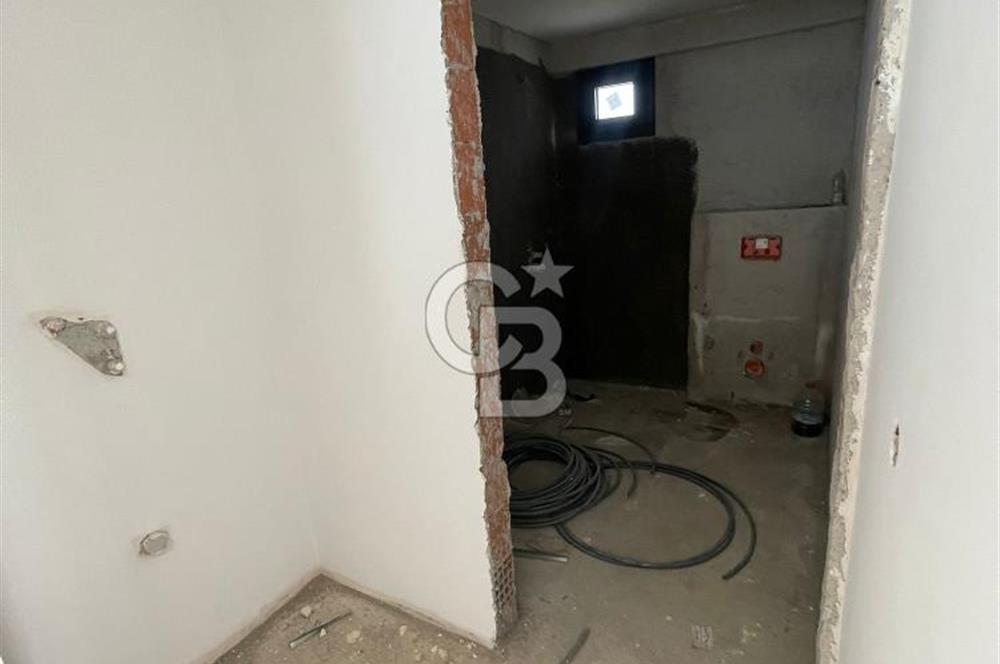 İzmir Menderes Küner'de Natamam Müstakil Ev ve 2000m2 Arsa