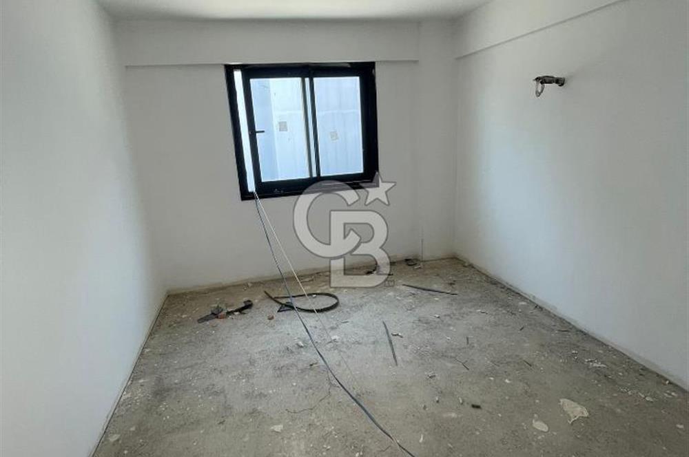 İzmir Menderes Küner'de Natamam Müstakil Ev ve 2000m2 Arsa