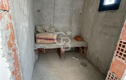 İzmir Menderes Küner'de Natamam Müstakil Ev ve 2000m2 Arsa
