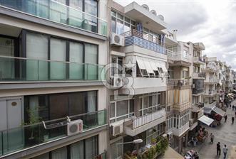 Karşıyaka Tuna Mah. Çarşı İçerisinde Satılık 3+1 Daire