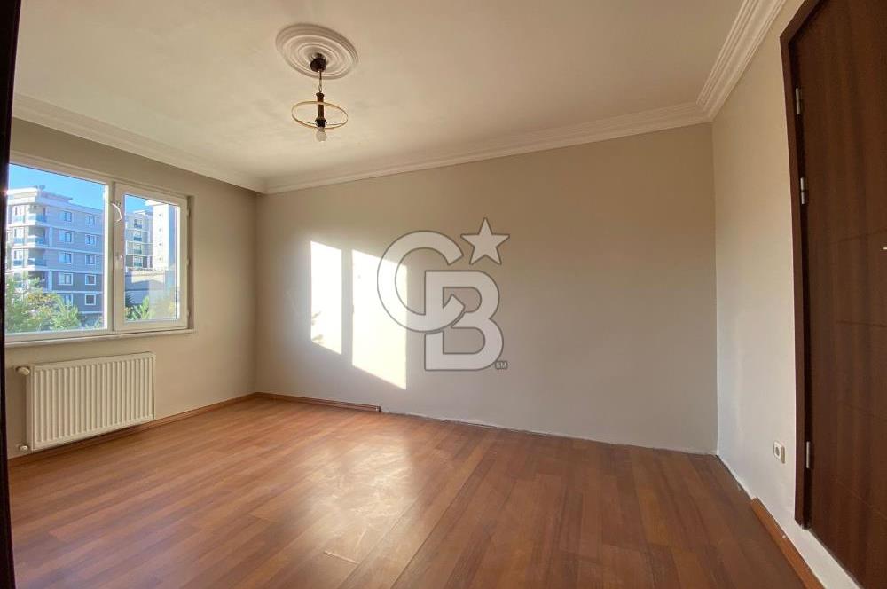 Kurtköy Emsey'e Komşu Nezih Sitede Balkonlu Çift Banyolu Kiralık 3+1 Daire