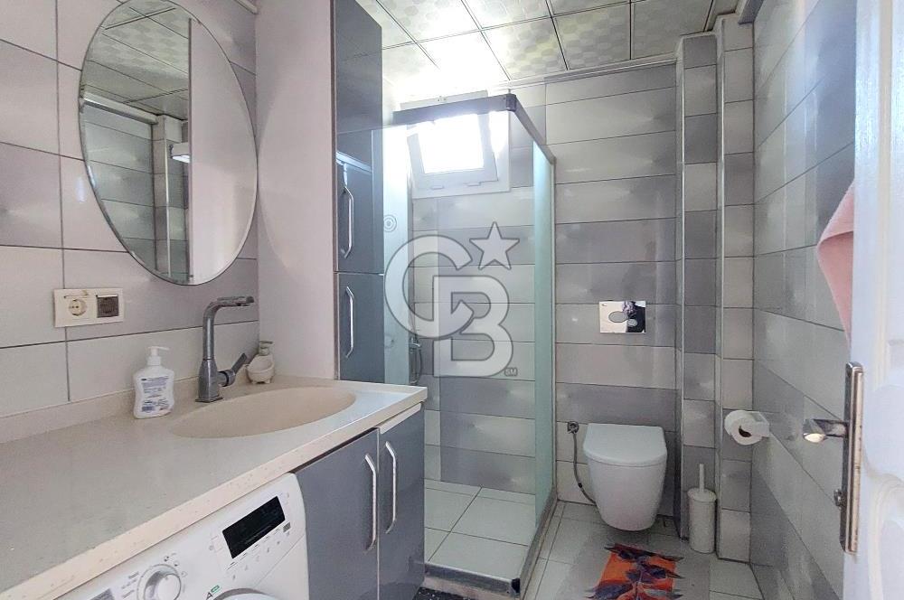 Yeni Foça'da Denize Yakın 2+1 Satılık Daire
