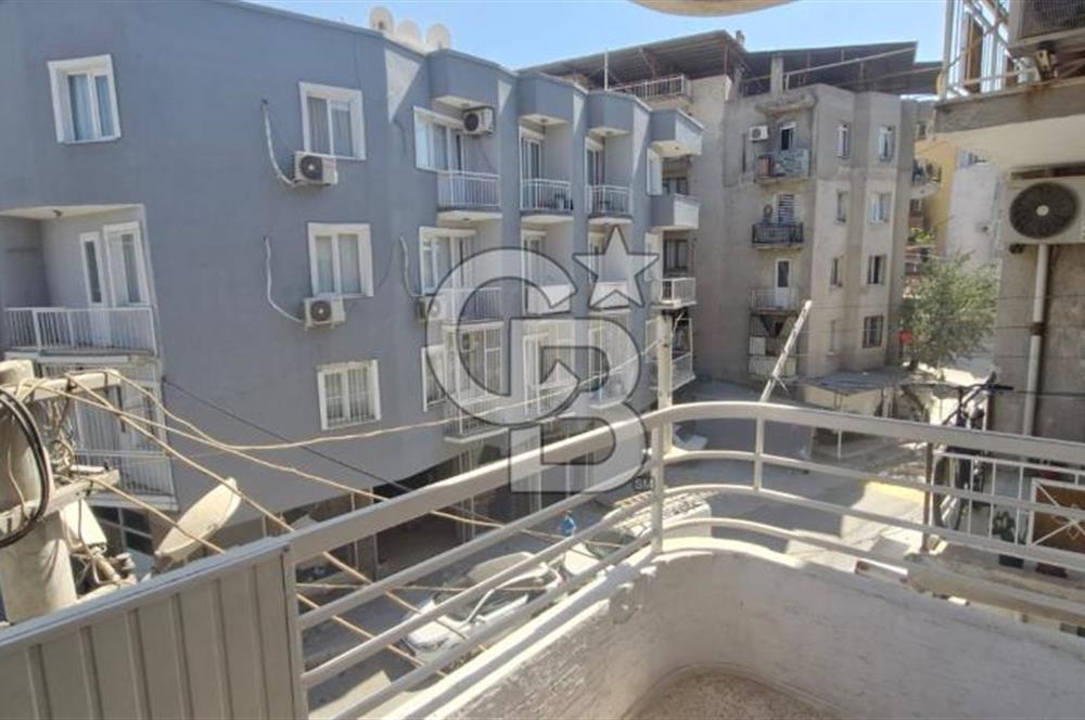 İzmir Konak Gültepe Mah. Satılık 2+1 Boş Daire CB PH