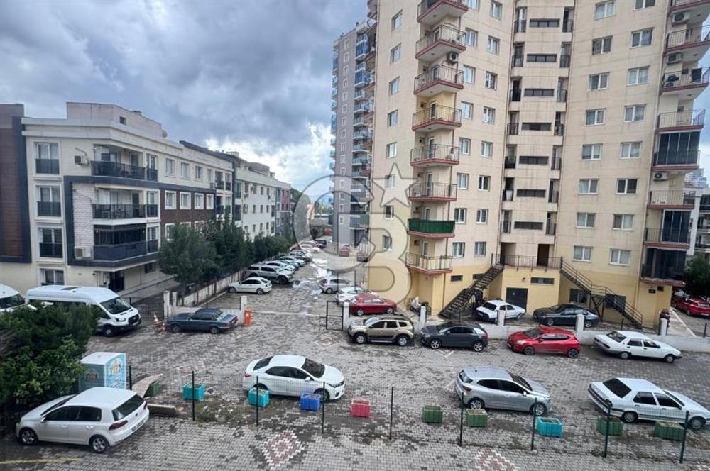 Bayraklı fuat edip baksı mahallesinde geniş 3+1 daire 