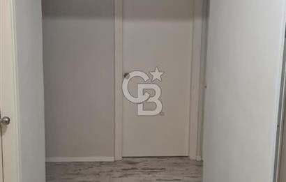 Bayraklı fuat edip baksı mahallesinde geniş 3+1 daire 