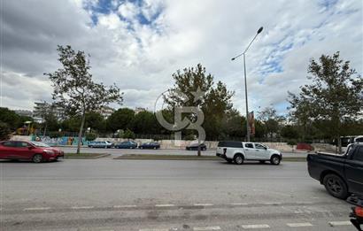 BAYRAKLI MANAVKUYUDA DEVREN KİRALIK DÜKKAN