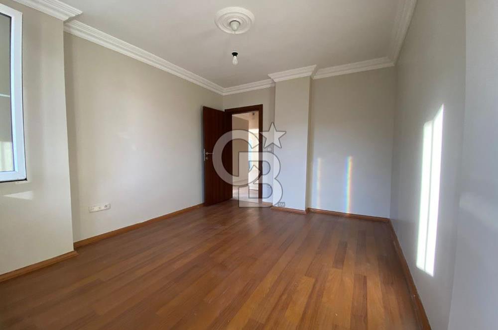 Kurtköy Emsey'e Komşu Nezih Sitede Balkonlu Çift Banyolu Kiralık 3+1 Daire