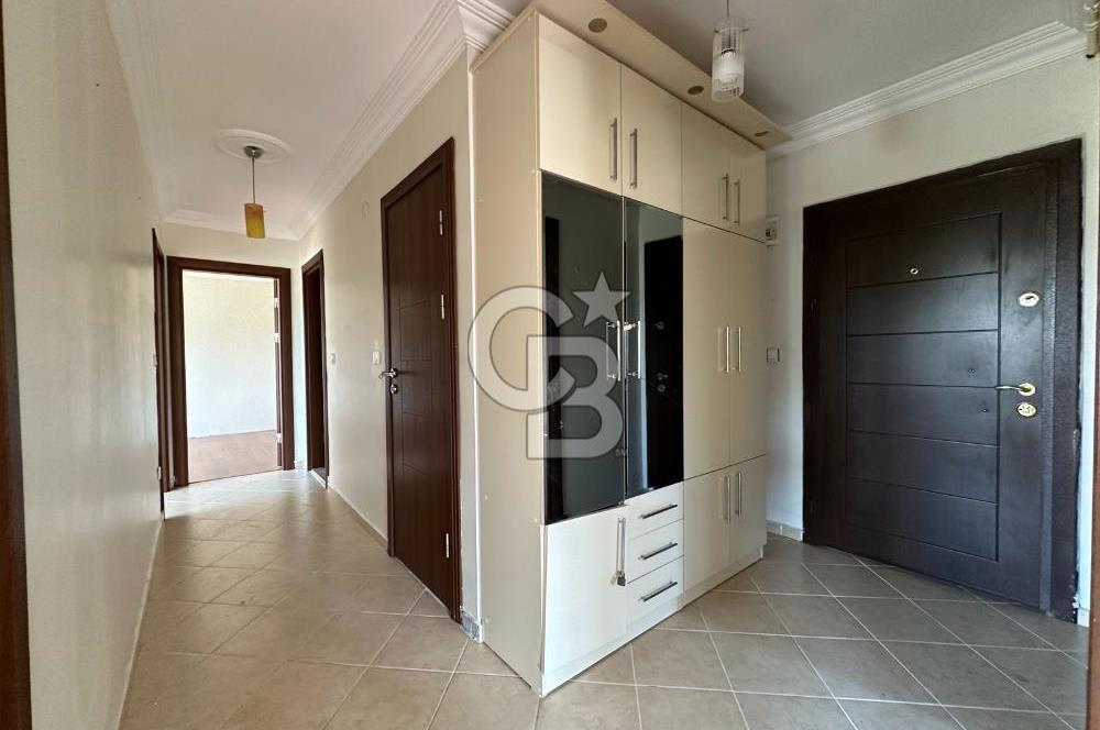 Kurtköy Emsey'e Komşu Nezih Sitede Balkonlu Çift Banyolu Kiralık 3+1 Daire