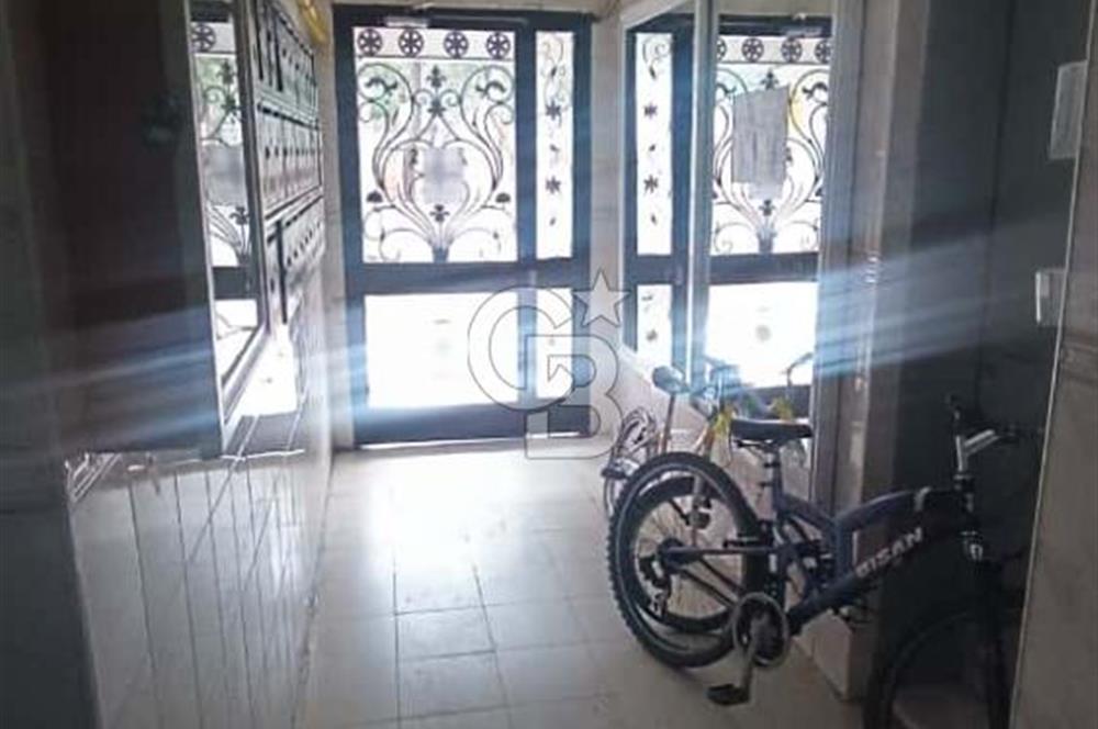 EVKA 4'TE KAPALI MUTFAKLI ARAKAT SATILIK DAİRE
