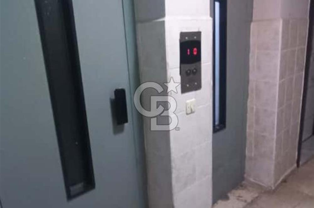 EVKA 4'TE KAPALI MUTFAKLI ARAKAT SATILIK DAİRE