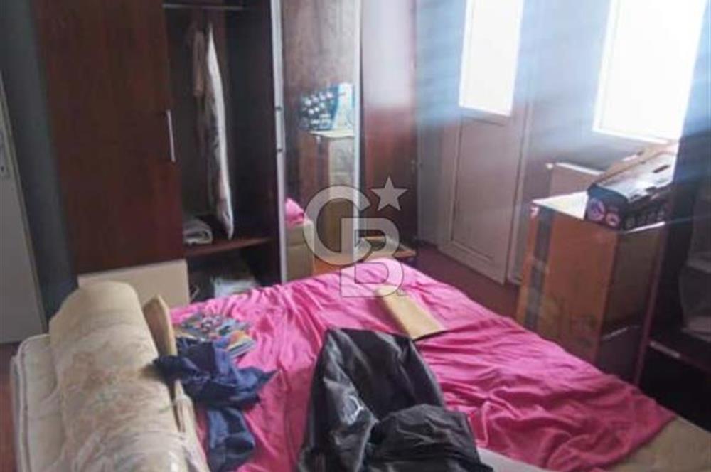 EVKA 4'TE KAPALI MUTFAKLI ARAKAT SATILIK DAİRE