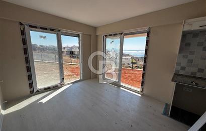 İzmir Dikili Çandarlı Deniz Manzaralı Site İçerisi Bahçeli 1+1