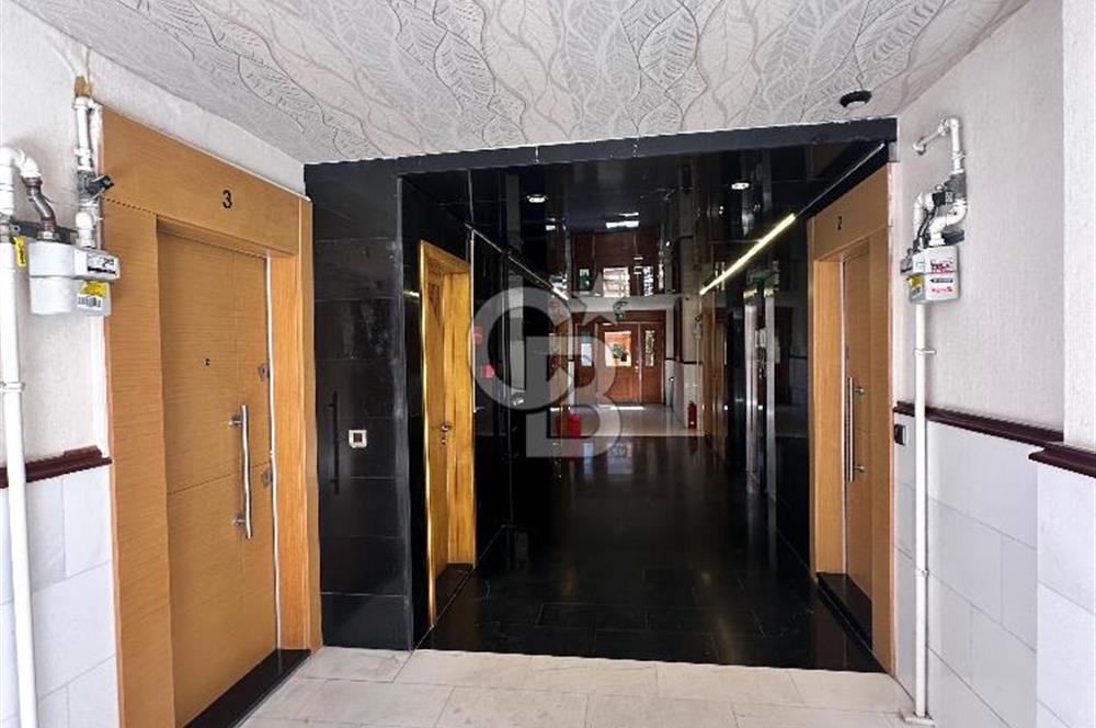 Ataşehir Küçükbakkalköy Sarıkaya Tower Satılık 1+1 Daire 