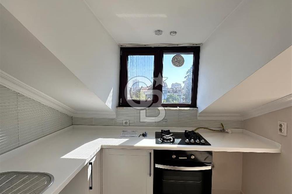 Ataşehir Örnek Mahallesinde Kullanışlı 185 m2 Kiralık Dubleks Daire