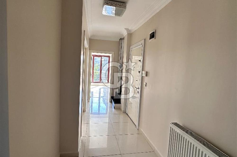 Ataşehir Örnek Mahallesinde Kullanışlı 185 m2 Kiralık Dubleks Daire
