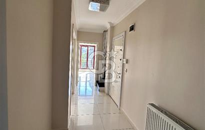 Ataşehir Örnek Mahallesinde Kullanışlı 185 m2 Kiralık Dubleks Daire