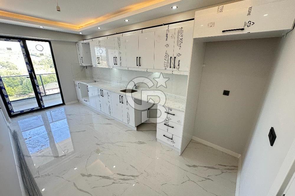 KARTEPE İBRİKDERE 4+1 ÇATI DUBLEKS SATILIK GENİŞ DAİRE