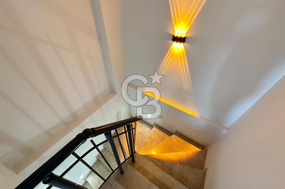 KARTEPE İBRİKDERE 4+1 ÇATI DUBLEKS SATILIK GENİŞ DAİRE